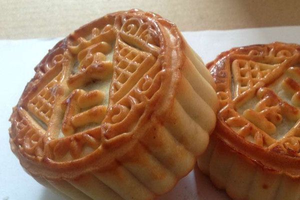 五仁月餅為什么難吃？購(gòu)買(mǎi)時(shí)注意看五仁月餅保質(zhì)期