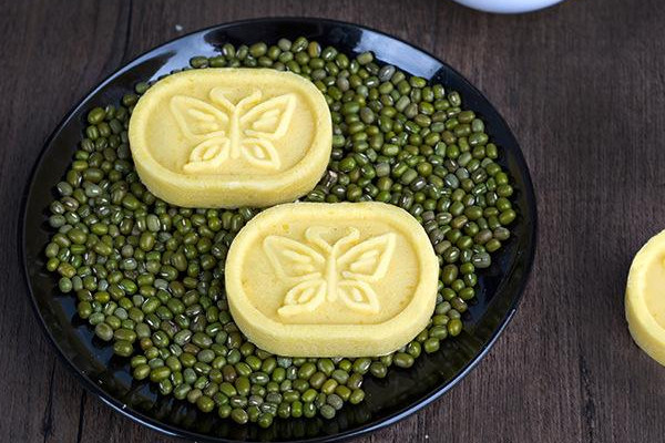 綠豆糕是蒸的嗎？南北綠豆糕的區(qū)別