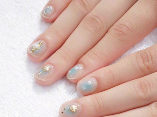 2022最流行的美甲 2022美甲新款 2022最流行的美甲 2022美甲新款