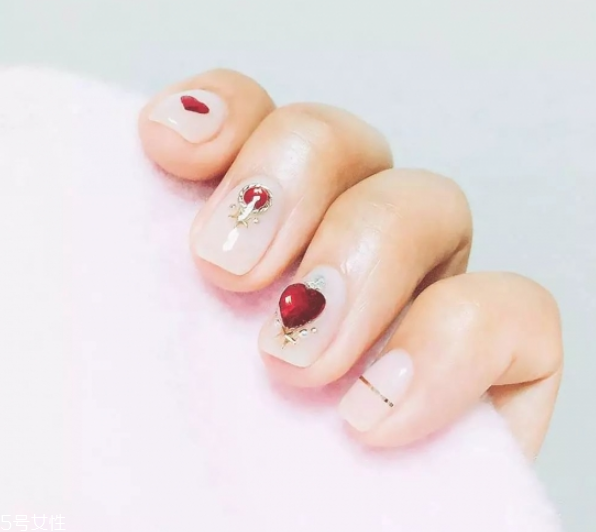 2018美甲流行色 2018美甲圖片大全 2018美甲流行色 2018美甲圖片大全