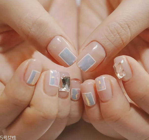 2018美甲流行色 2018美甲圖片大全 2018美甲流行色 2018美甲圖片大全