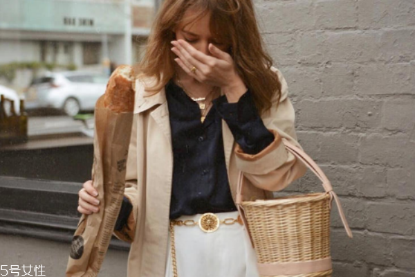 秋季包包搭配圖片 每一款都很實用 秋季包包搭配圖片 每一款都很實用