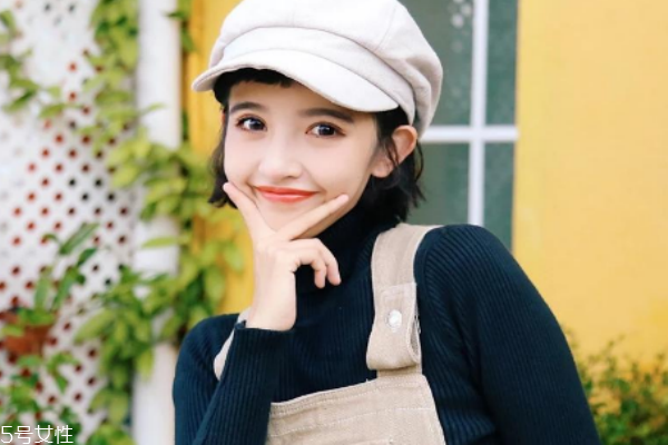 英倫風(fēng)穿搭女 小個(gè)子也能搞定 英倫風(fēng)穿搭女 小個(gè)子也能搞定