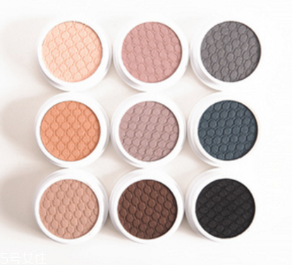 眼影選擇什么顏色好看 這些顏色你值得擁有 眼影選擇什么顏色好看 這些顏色你值得擁有