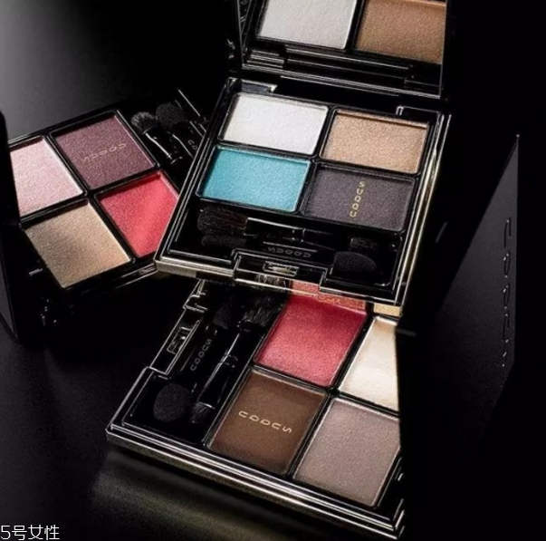 眼影怎么選打底色 挑眼影那些小技巧 眼影怎么選打底色 挑眼影那些小技巧