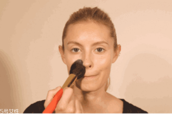 懶人化妝步驟 教你最簡單的化妝步驟