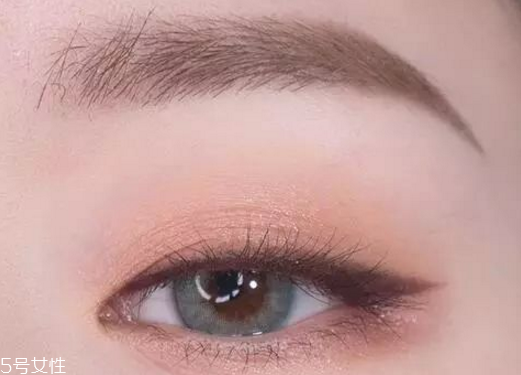 網(wǎng)紅妝怎么化 網(wǎng)紅妝步驟畫(huà)法