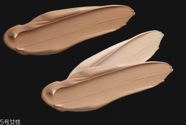 卡粉和浮粉的區(qū)別 這幾點(diǎn)化妝誤區(qū)要注意 卡粉和浮粉的區(qū)別 這幾點(diǎn)化妝誤區(qū)要注意