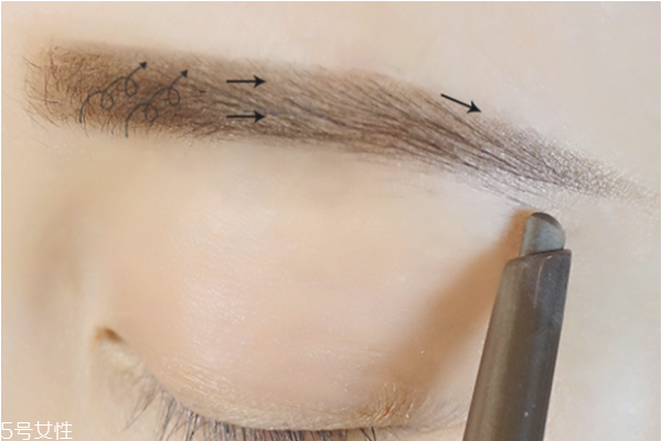 星空妝怎么化 星空妝容教程 星空妝怎么化 星空妝容教程