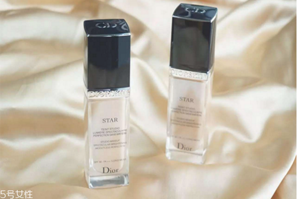 涂粉底液前還需要涂什么 讓你呈現(xiàn)完美底妝 涂粉底液前還需要涂什么 讓你呈現(xiàn)完美底妝