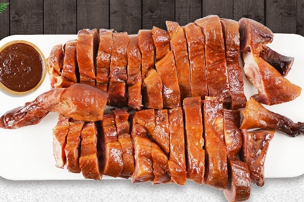 烤鴨怎么卷 一看就會了 烤鴨怎么卷 一看就會了