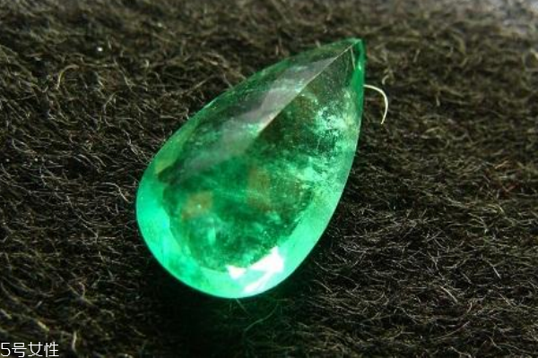 祖母綠一克拉多少錢(qián) 價(jià)位相差很大
