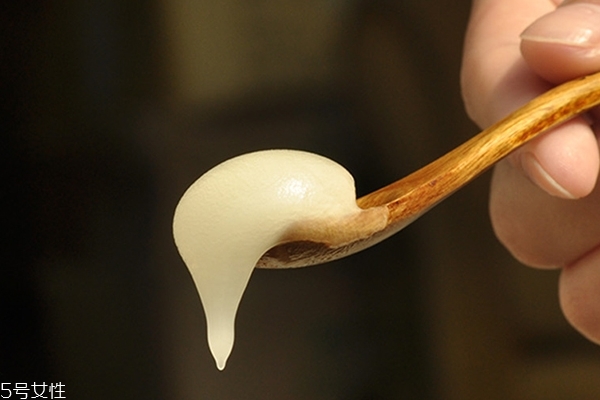 桂花蜜能加枸杞嗎 這個不相克 桂花蜜能加枸杞嗎 這個不相克