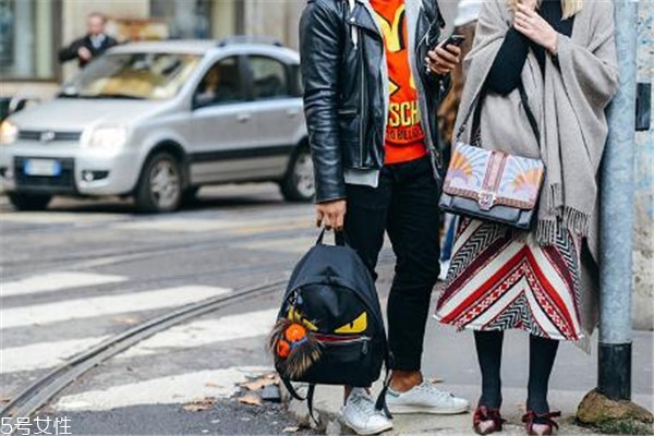 2018秋季流行什么包 這樣選最時髦 2018秋季流行什么包 這樣選最時髦