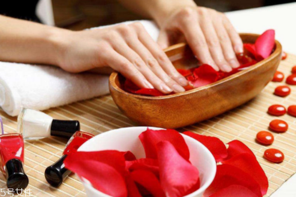 秋季手部護(hù)理怎么做 護(hù)手5要點(diǎn)一個都不能少