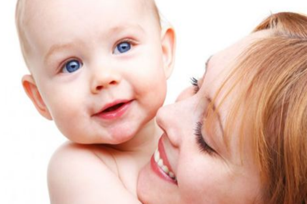 寶寶老愛(ài)生氣怎么辦 媽媽要耐心安撫
