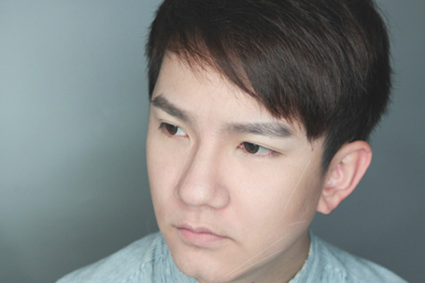 屌絲也能變男神，一個男人的化妝全過程