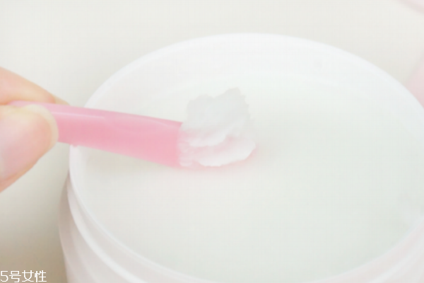 nooni雪花純凈卸妝膏和芭妮蘭卸妝膏哪個(gè)好 nooni雪花純凈卸妝膏和芭妮蘭卸妝膏哪個(gè)好