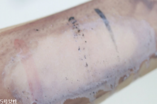 nooni雪花純凈卸妝膏和芭妮蘭卸妝膏哪個(gè)好 nooni雪花純凈卸妝膏和芭妮蘭卸妝膏哪個(gè)好