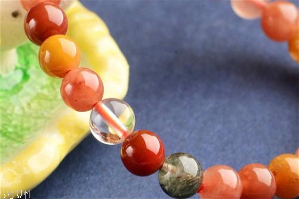 福祿壽水晶一般多少錢(qián) 性價(jià)比很高 福祿壽水晶一般多少錢(qián) 性價(jià)比很高