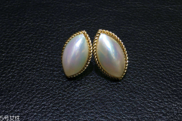 馬貝珍珠是海水珠嗎 備受喜愛(ài)的珍珠品種