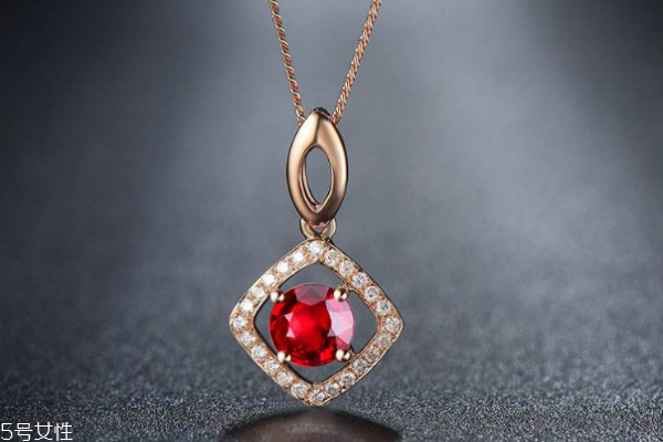 紅寶石項(xiàng)鏈多少錢(qián) 價(jià)格差異很大