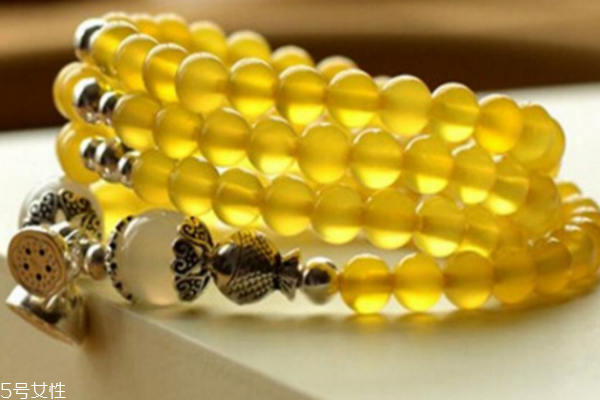 黃瑪瑙的寓意是什么 含義是這樣 黃瑪瑙的寓意是什么 含義是這樣