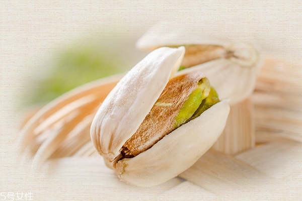 開心果為什么是綠色的 是正?，F(xiàn)象