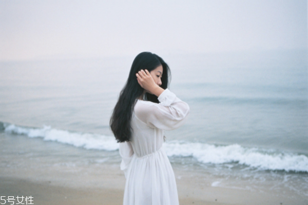 臉色發(fā)黃是什么原因怎樣調理 皮膚發(fā)黃的真正原因