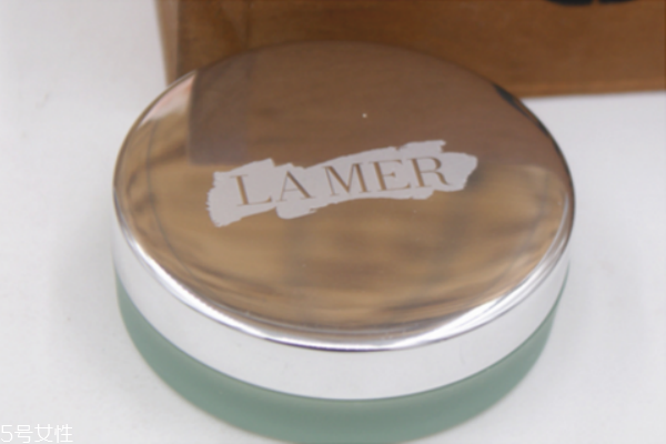 海藍(lán)之謎唇膏成分 海藍(lán)之謎潤(rùn)唇膏保質(zhì)期 海藍(lán)之謎唇膏成分 海藍(lán)之謎潤(rùn)唇膏保質(zhì)期