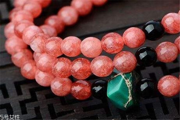 紅紋石五行屬什么 幫你改變運勢 紅紋石五行屬什么 幫你改變運勢