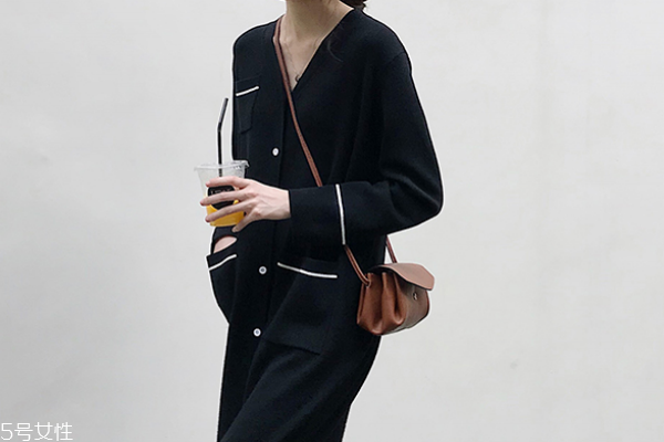 皮包有味道怎么去除 用這些方法 皮包有味道怎么去除 用這些方法