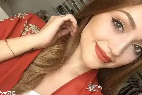 ofra臟橘色唇釉多少錢(qián) ofra臟橘色唇釉好用么 ofra臟橘色唇釉多少錢(qián) ofra臟橘色唇釉好用么