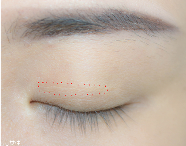 單眼皮怎么貼雙眼皮貼 貼網狀雙眼皮貼的方法