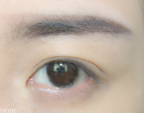 單眼皮怎么貼雙眼皮貼 貼網狀雙眼皮貼的方法
