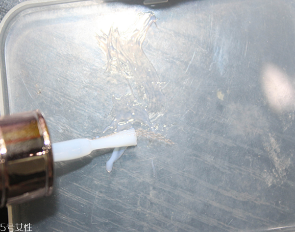 單眼皮怎么貼雙眼皮貼 貼網狀雙眼皮貼的方法