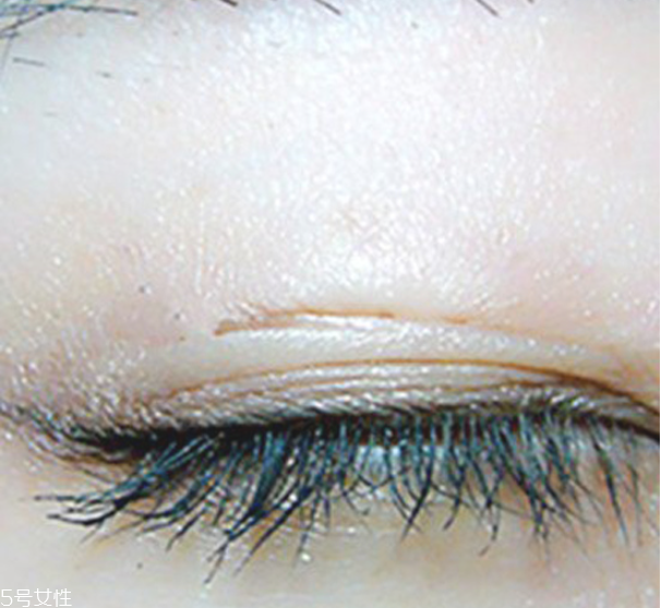 單眼皮怎么貼雙眼皮貼 貼網狀雙眼皮貼的方法