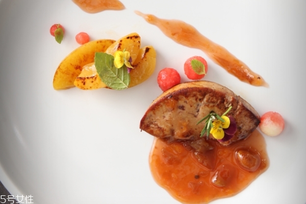 鵝肝怎么做給寶寶吃 煮粥還不錯(cuò) 鵝肝怎么做給寶寶吃 煮粥還不錯(cuò)