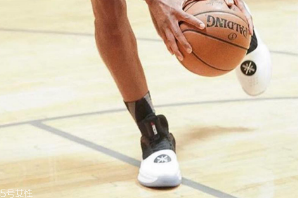 李寧韋德之道7什么時(shí)候發(fā)售 韋德最新戰(zhàn)靴 李寧韋德之道7什么時(shí)候發(fā)售 韋德最新戰(zhàn)靴