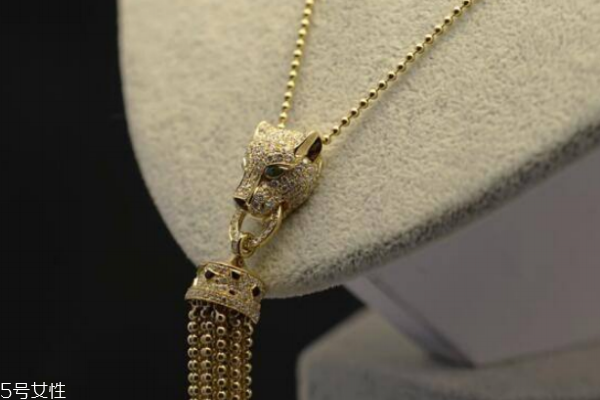 卡地亞豹頭項鏈多少錢 王者風(fēng)范的代表
