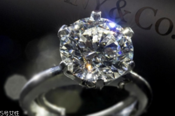 蒂芙尼一克拉鉆戒價格 和鉆石品質相關