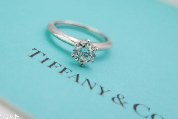 蒂芙尼一克拉鉆戒價格 和鉆石品質相關