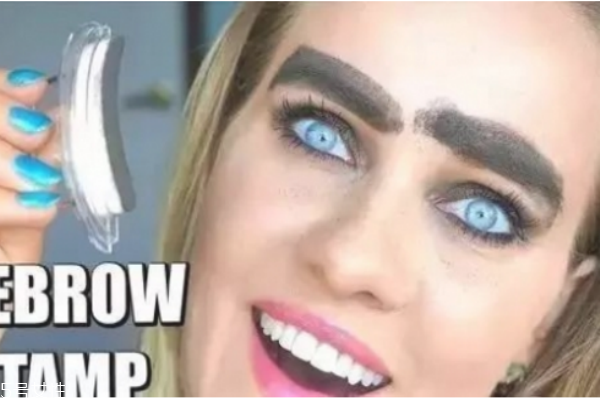 化妝工具哪個牌子好 手殘黨也變化妝達(dá)人