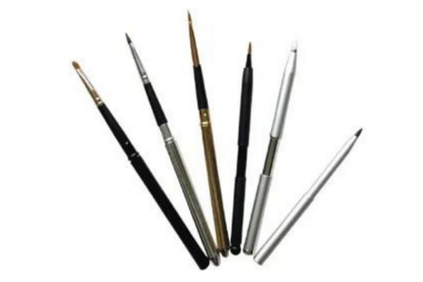 化妝工具哪個牌子好 手殘黨也變化妝達(dá)人