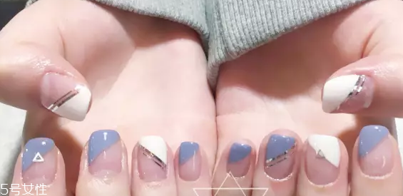 簡(jiǎn)約精致美甲圖片 5款內(nèi)涵美甲送給小仙女