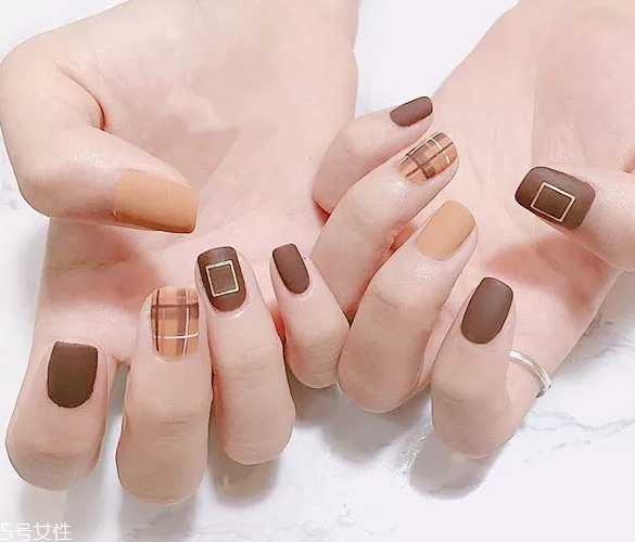 高級莫蘭迪色美甲圖片 這幾款盡顯低調(diào)淡雅氣質