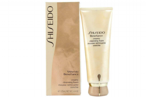 屈臣氏有什么好用的洗面奶 屈臣氏殿堂級(jí)的洗面奶推薦 屈臣氏有什么好用的洗面奶 屈臣氏殿堂級(jí)的洗面奶推薦