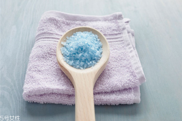 浴鹽可以殺螨蟲嗎 浴鹽的這些功效你知道嗎 浴鹽可以殺螨蟲嗎 浴鹽的這些功效你知道嗎