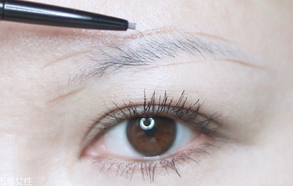 史上最簡(jiǎn)單的畫眉方法 快速畫眉毛方法