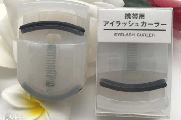 怎么畫睫毛好看 涂睫毛膏的技巧 怎么畫睫毛好看 涂睫毛膏的技巧